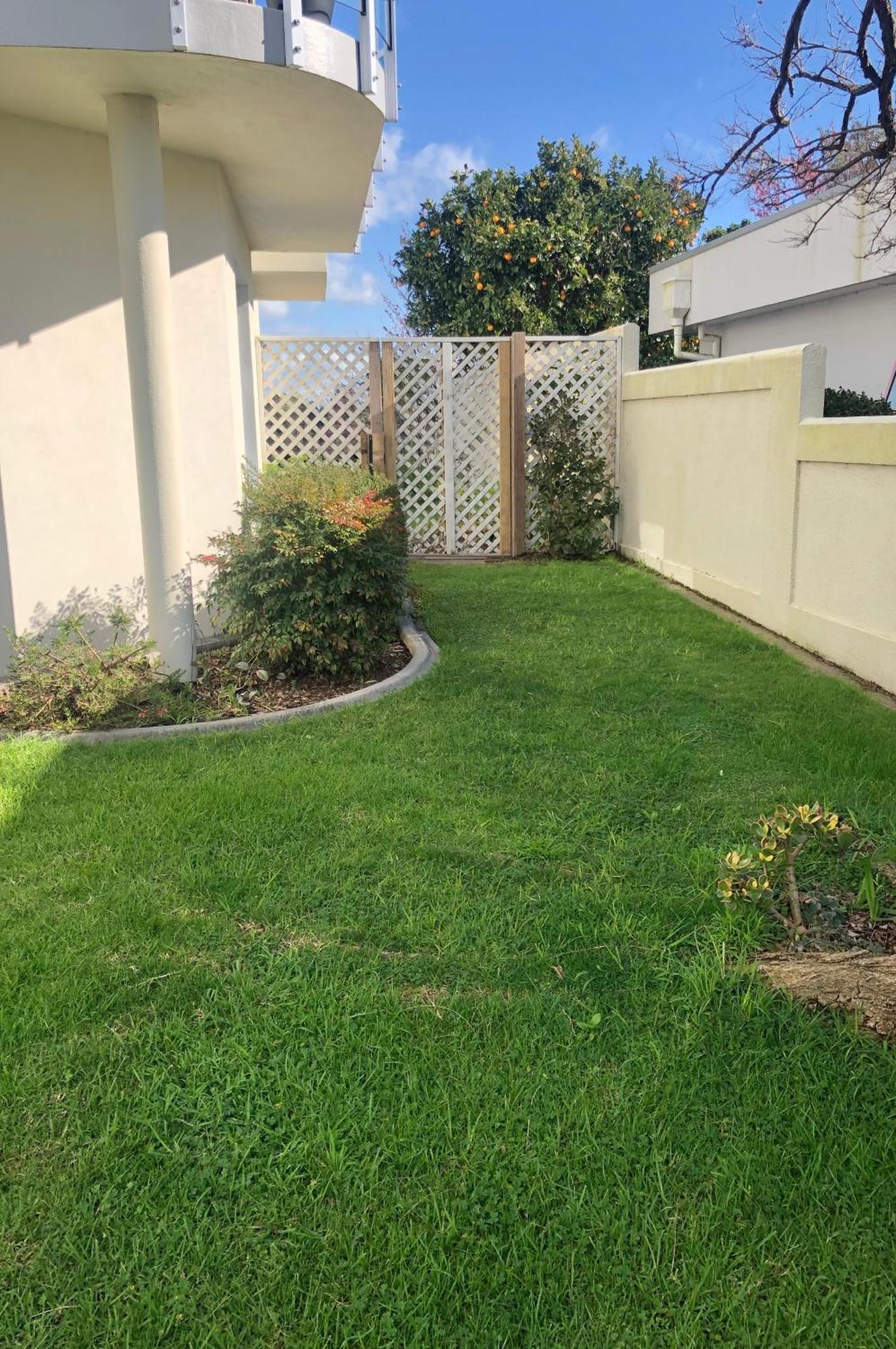 Appartamento Hillcrest Two Whakatane Esterno foto