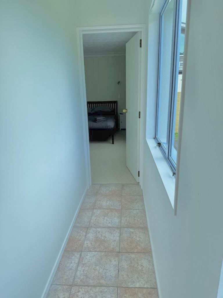 Appartamento Hillcrest Two Whakatane Esterno foto